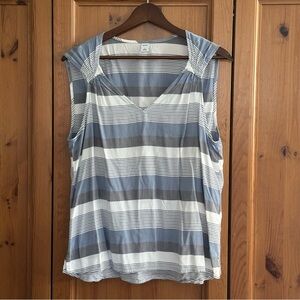 Old Navy Blue Sleeveless Relaxed Tank Top